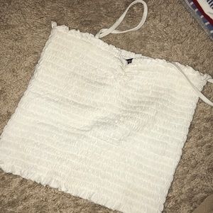 BRANDY MELVILLE SMOCKED TUBE TOP